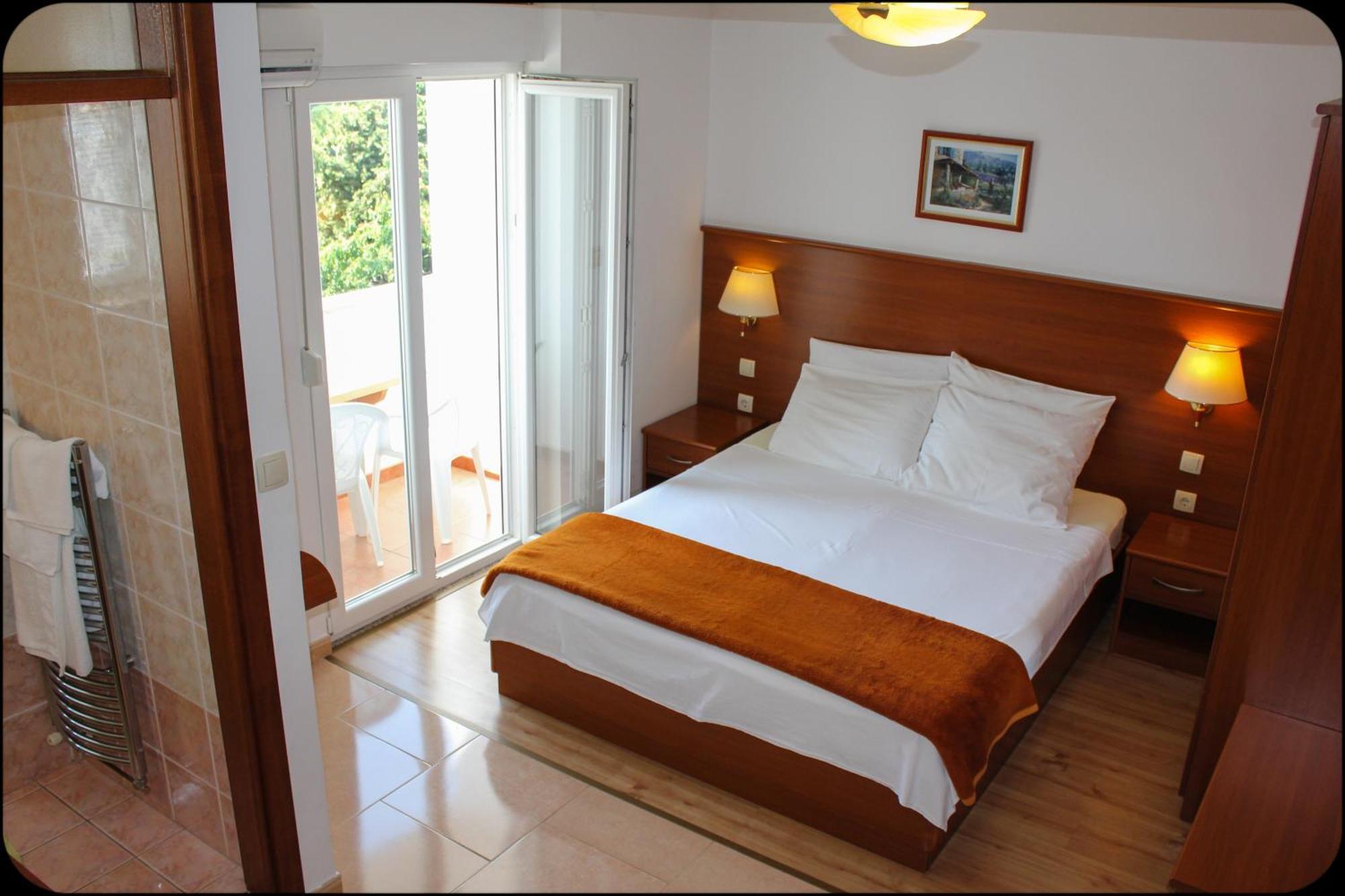 Gargamelo Pension Poreč Exterior foto